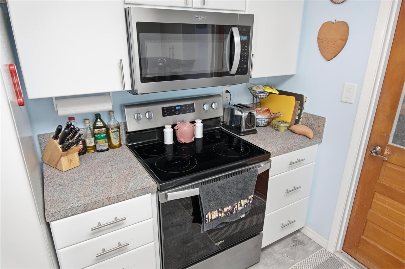 Image 28 of 52 For 4368 N Ocean Shore Blvd