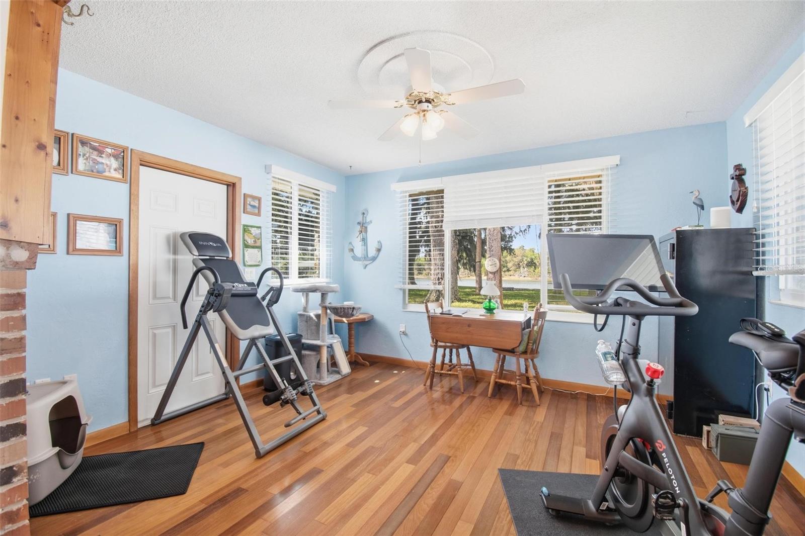 Image 31 of 52 For 4368 N Ocean Shore Blvd