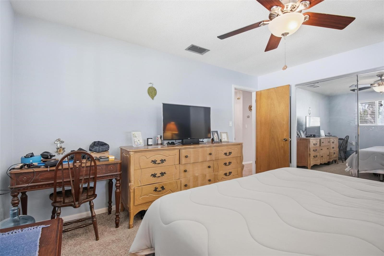 Image 41 of 52 For 4368 N Ocean Shore Blvd