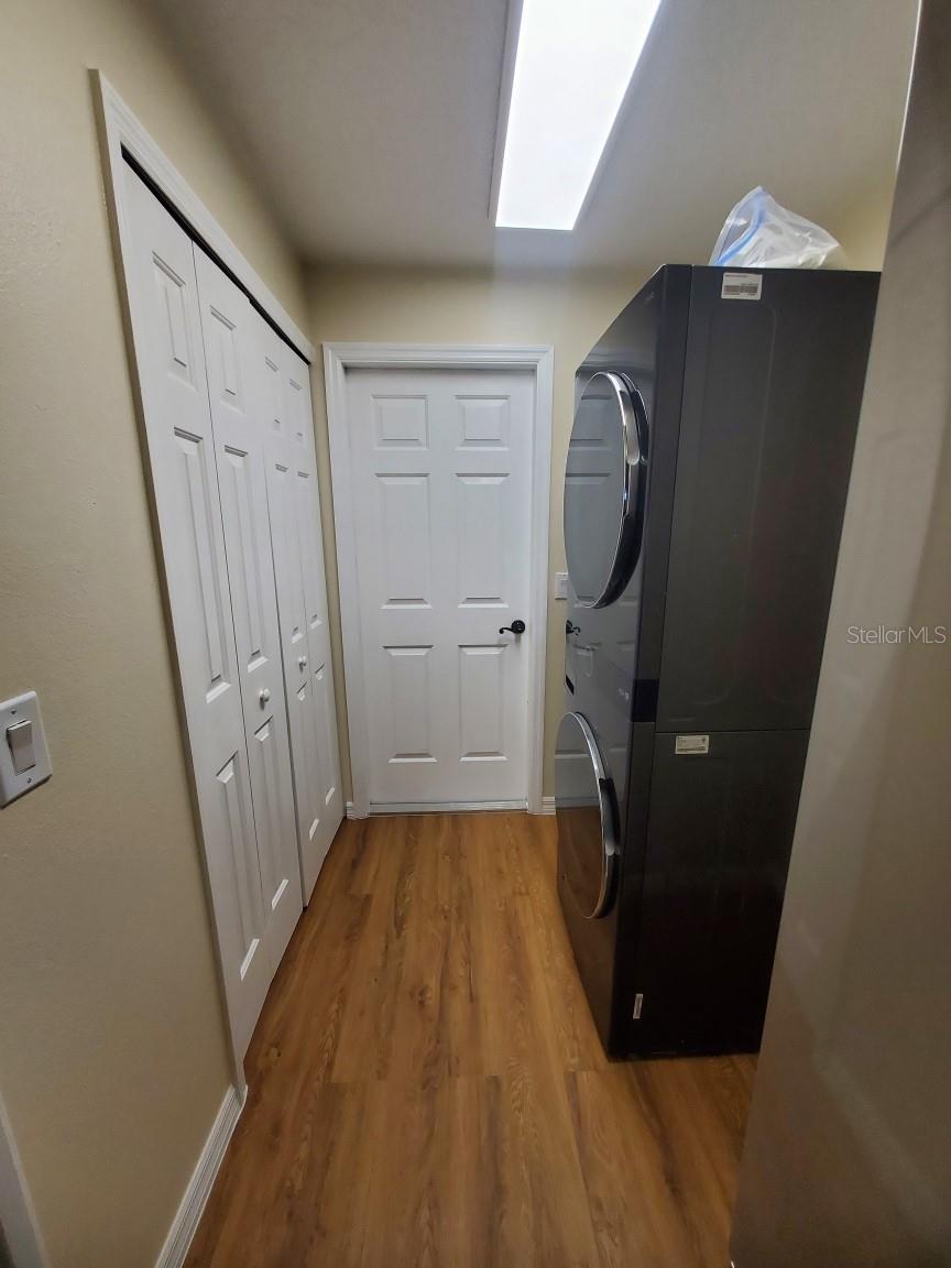 Image 23 of 26 For 10 Wayler Place