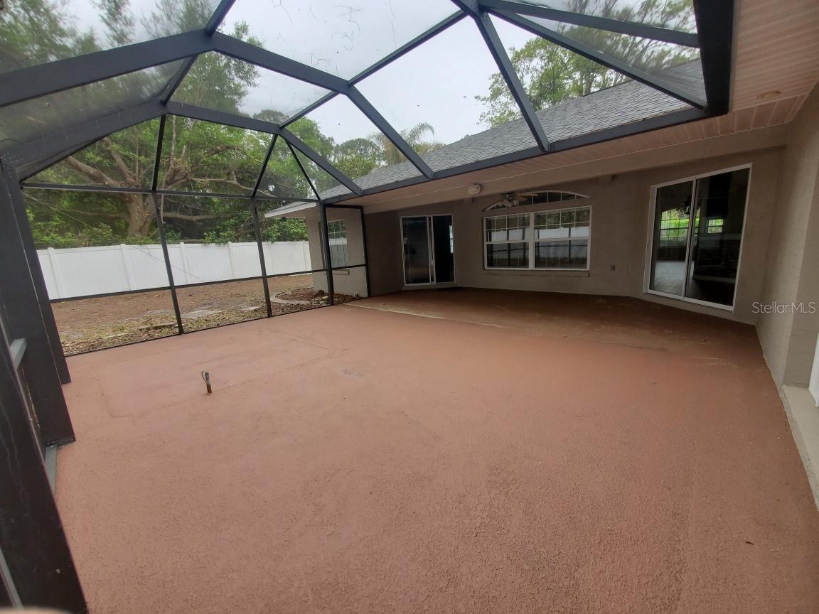 Image 25 of 26 For 10 Wayler Place