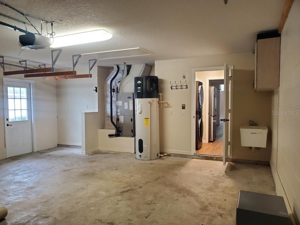 Image 26 of 26 For 10 Wayler Place