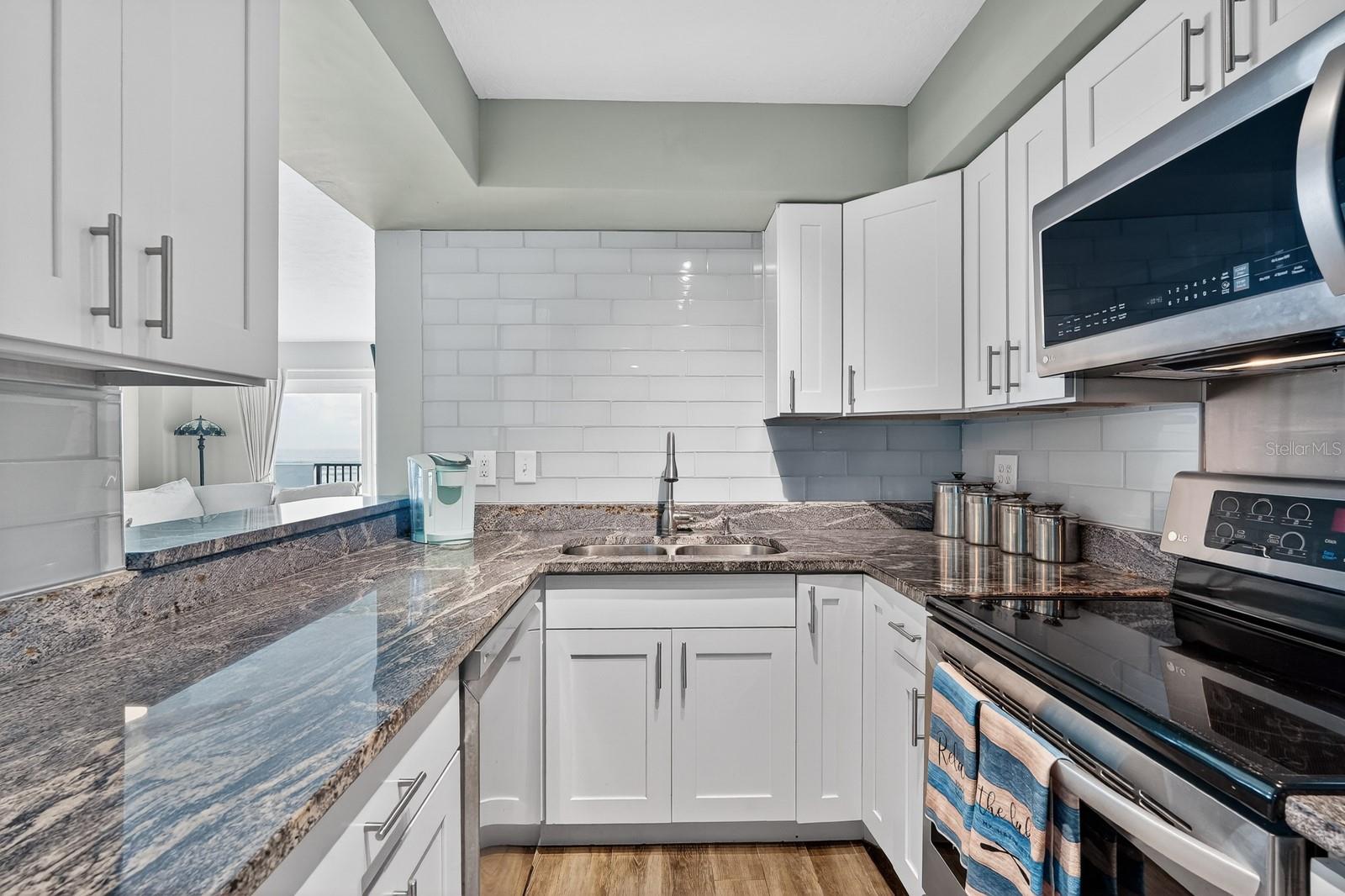 Image 11 of 35 For 2860 Ocean Shore Boulevard 2060