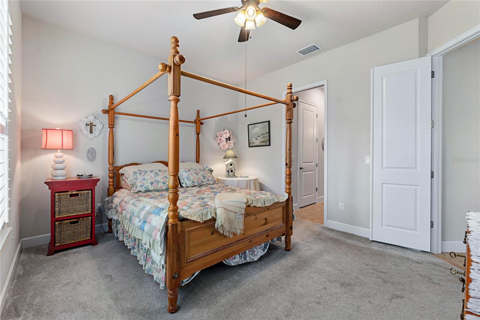 Image 19 of 35 For 830 Aldenham Lane