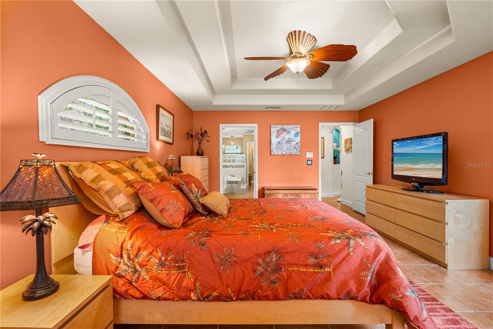 Image 17 of 45 For 30 Acanthus Circle