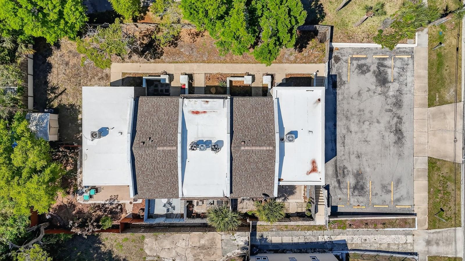 Image 29 of 29 For 437 Oleander Avenue 1