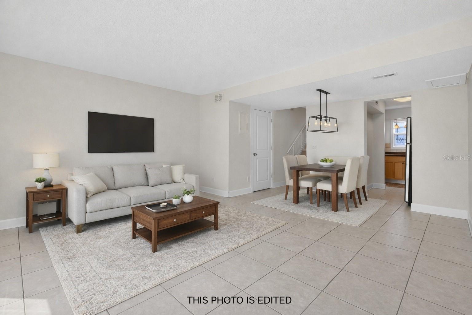 Image 6 of 29 For 437 Oleander Avenue 1