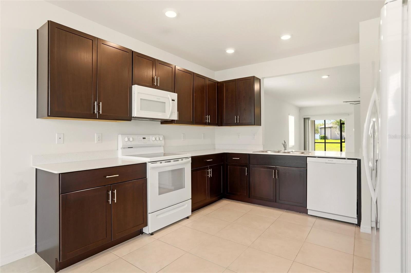 Image 6 of 21 For 3680 Pebble Terrace