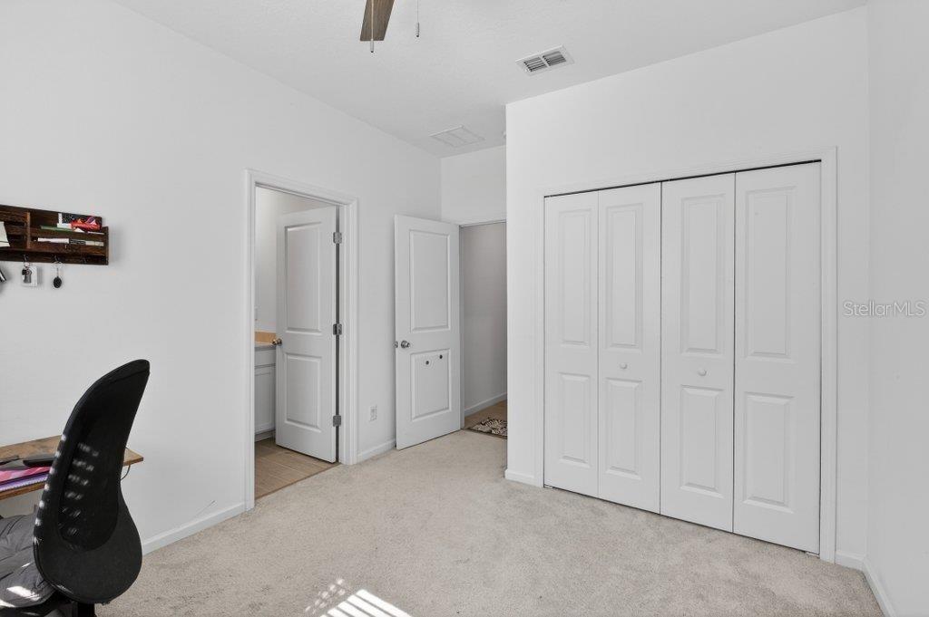 Image 24 of 43 For 210 White Rabbit Run