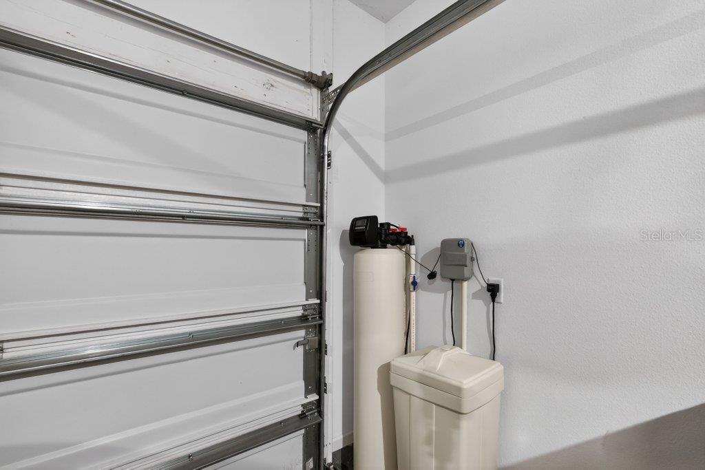 Image 33 of 43 For 210 White Rabbit Run