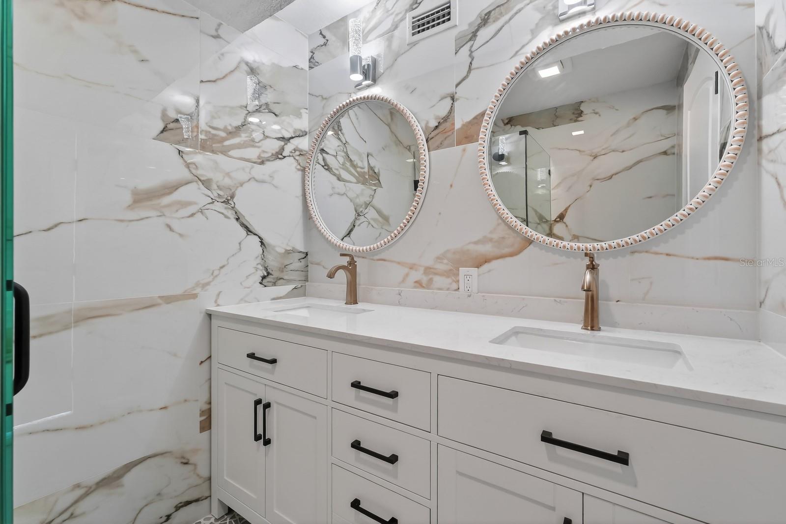 Image 32 of 69 For 7 Sea Watch Terrace