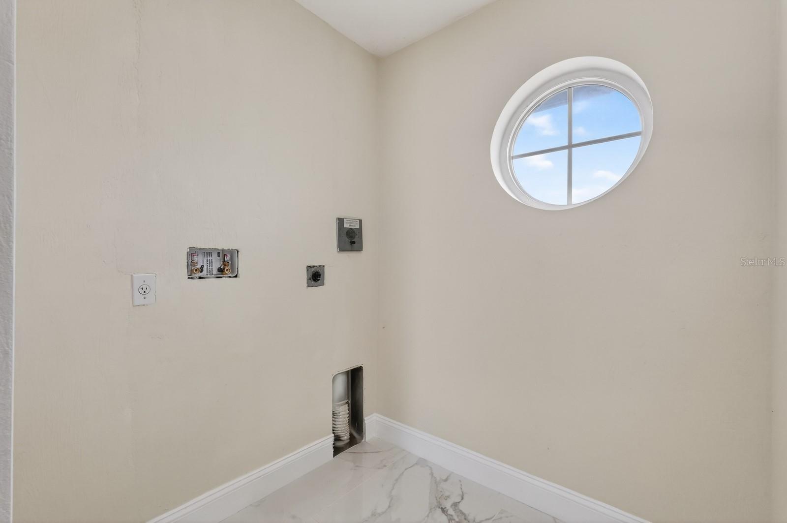 Image 39 of 69 For 7 Sea Watch Terrace