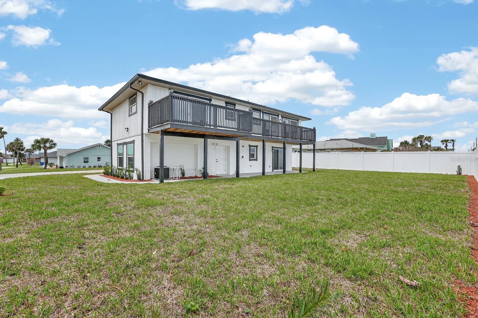 Image 52 of 69 For 7 Sea Watch Terrace