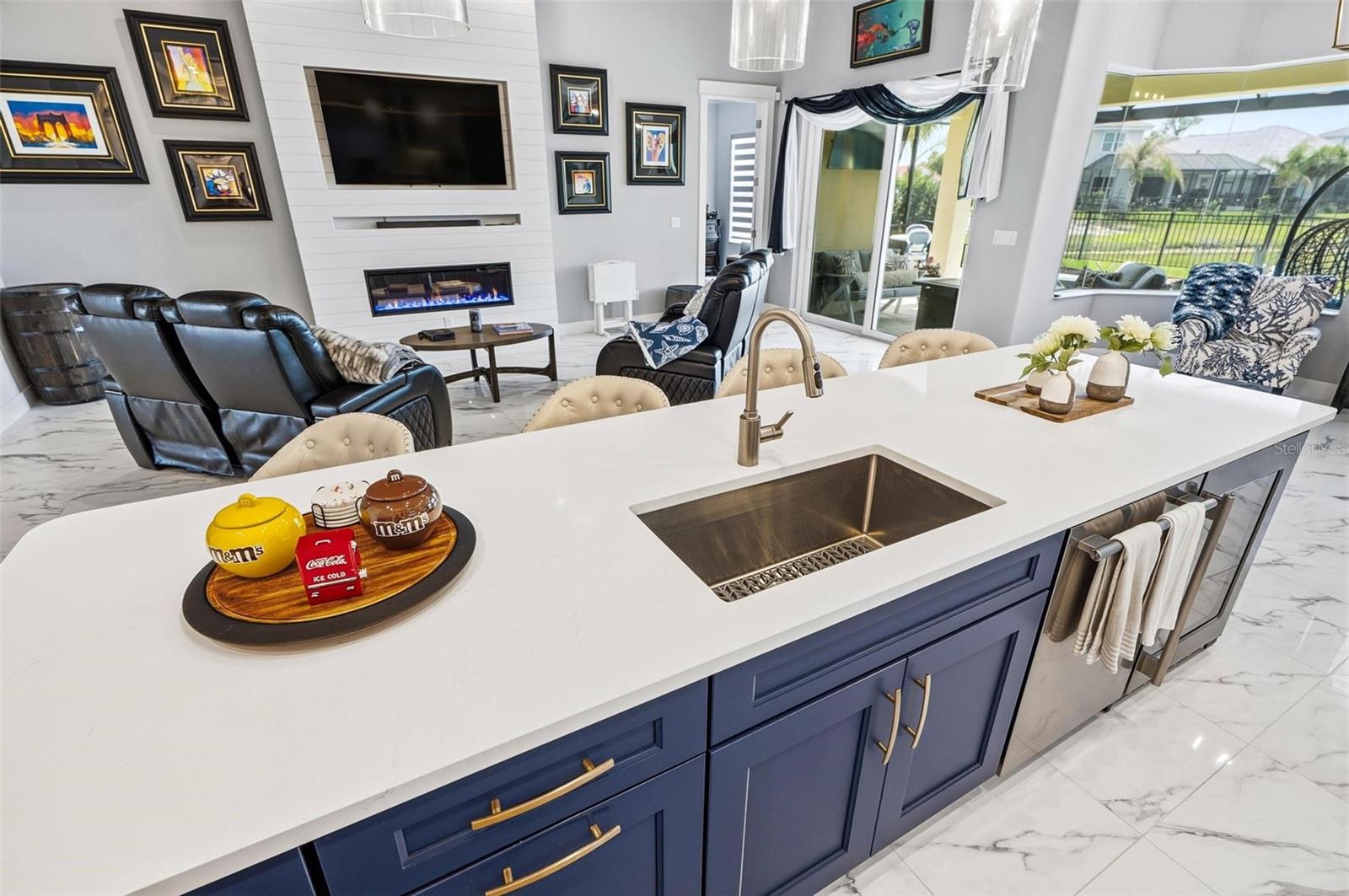 Image 20 of 72 For 9 Del Palma Drive