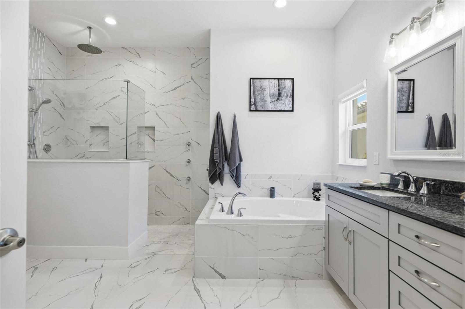 Image 40 of 72 For 9 Del Palma Drive