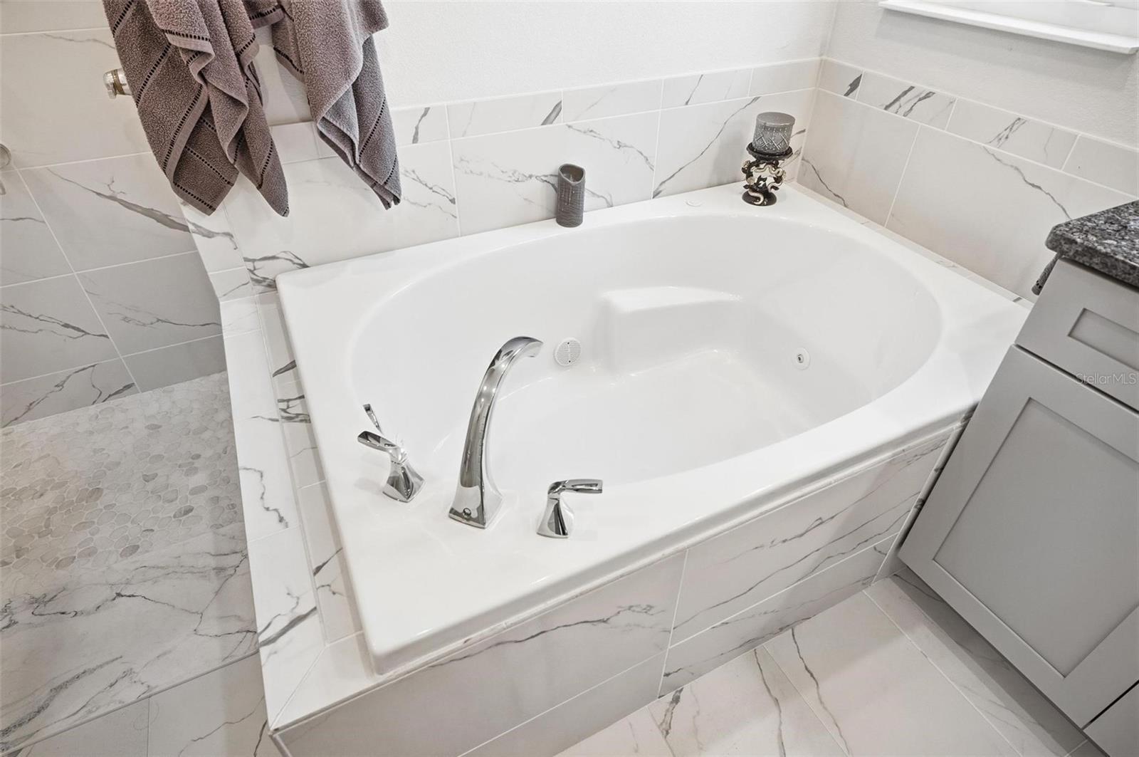 Image 42 of 72 For 9 Del Palma Drive