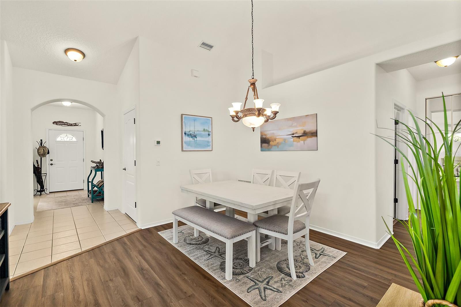 Image 15 of 55 For 17 Arbor Trace 17