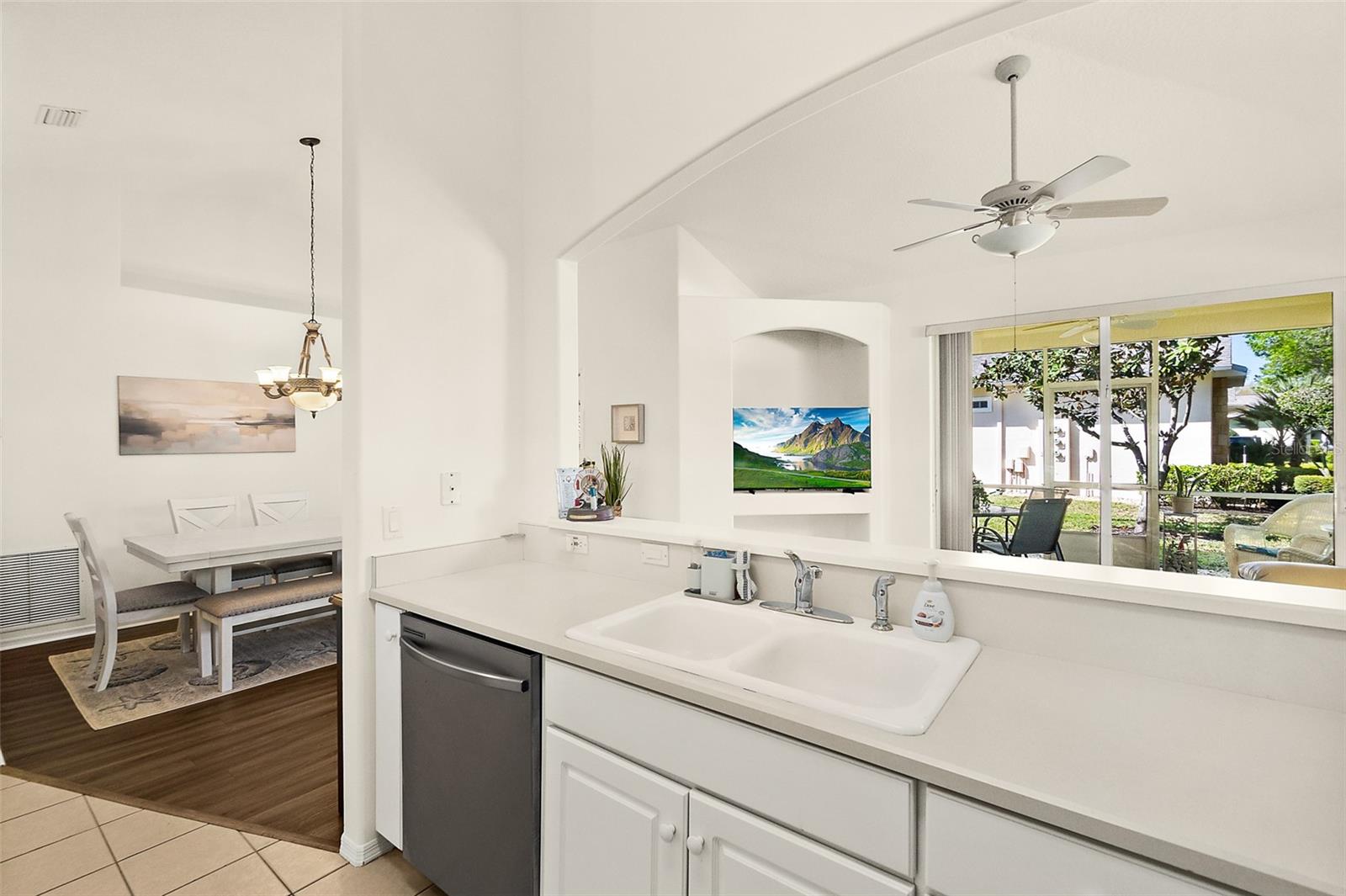 Image 18 of 55 For 17 Arbor Trace 17