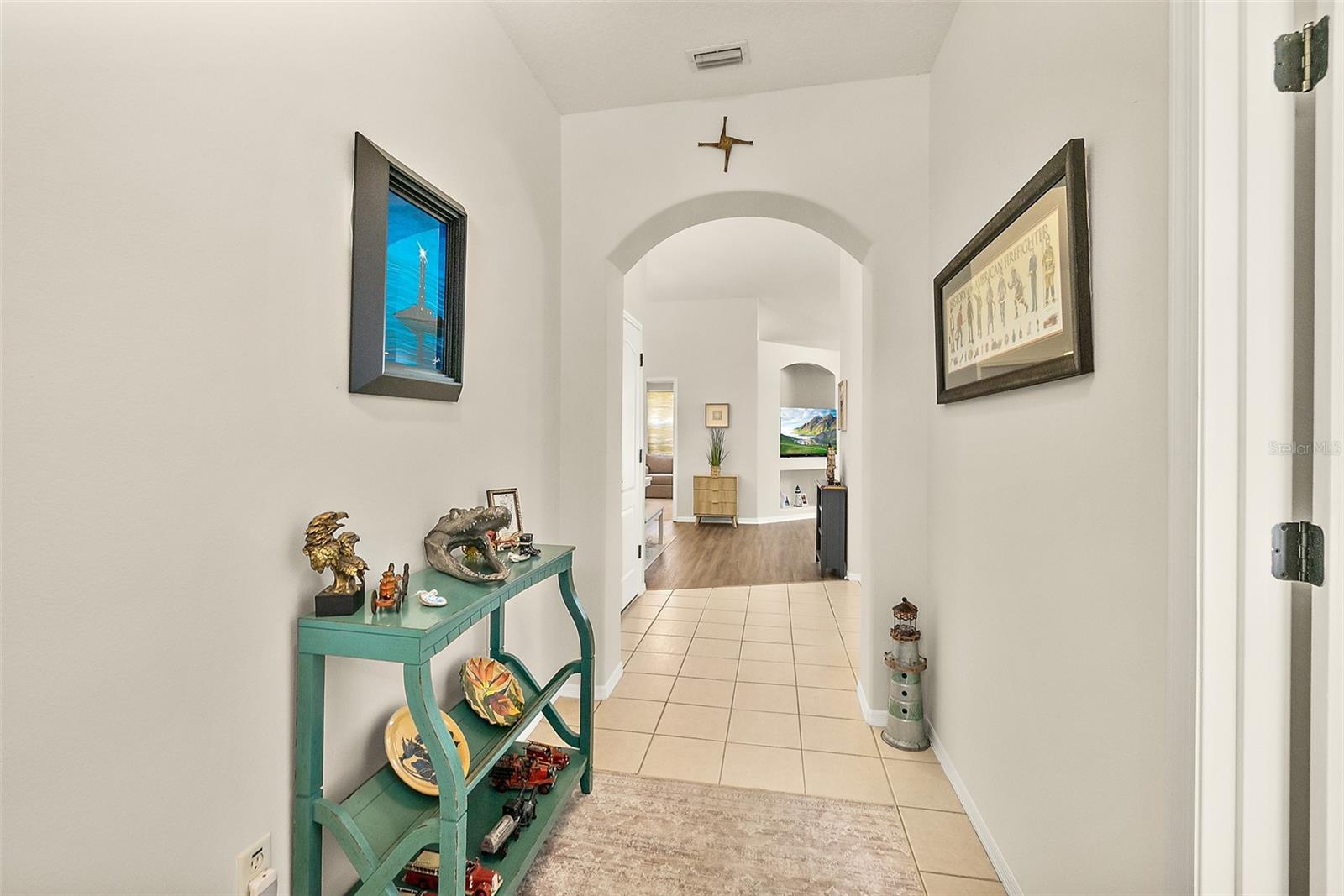 Image 2 of 55 For 17 Arbor Trace 17