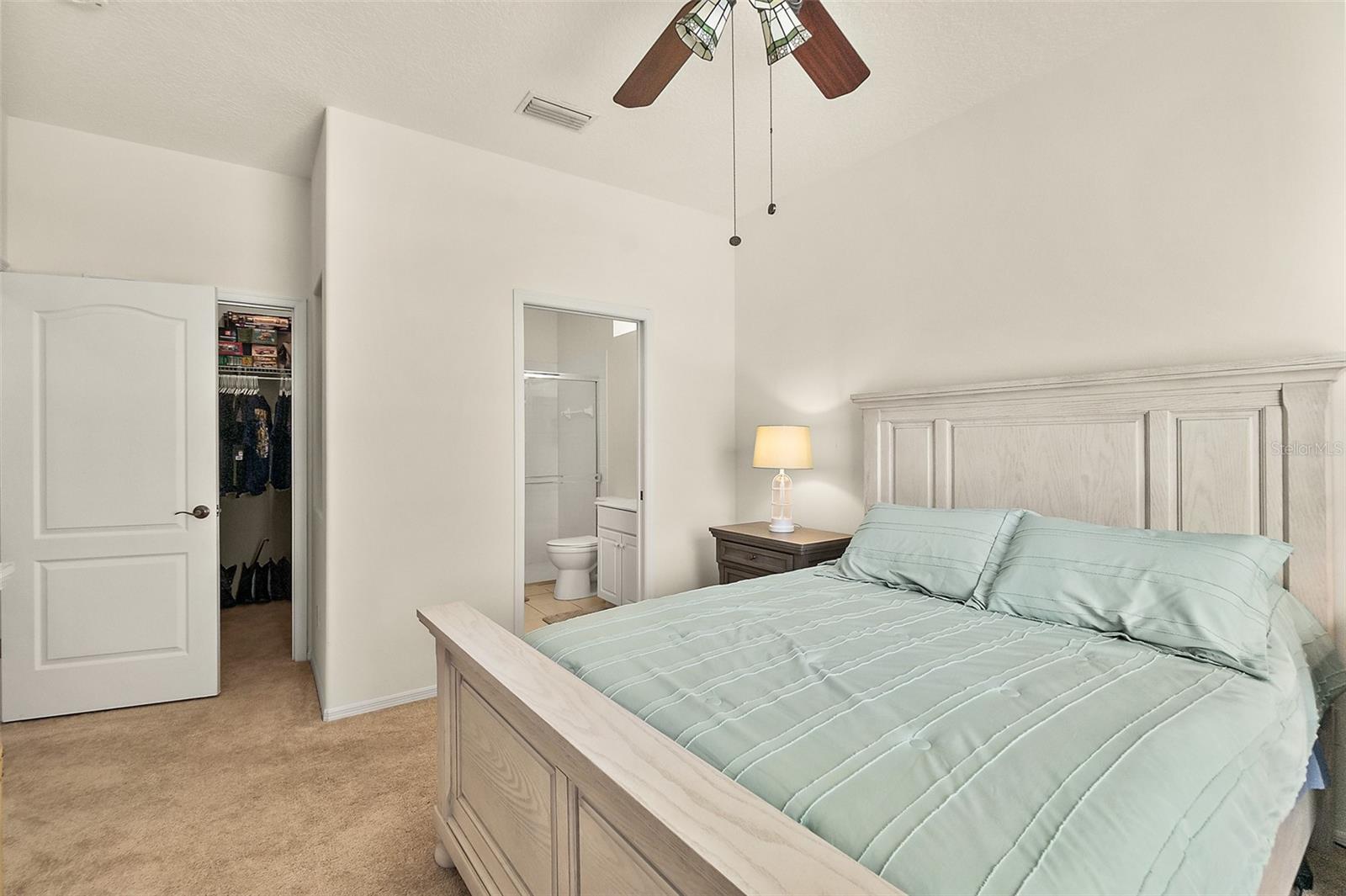 Image 21 of 55 For 17 Arbor Trace 17