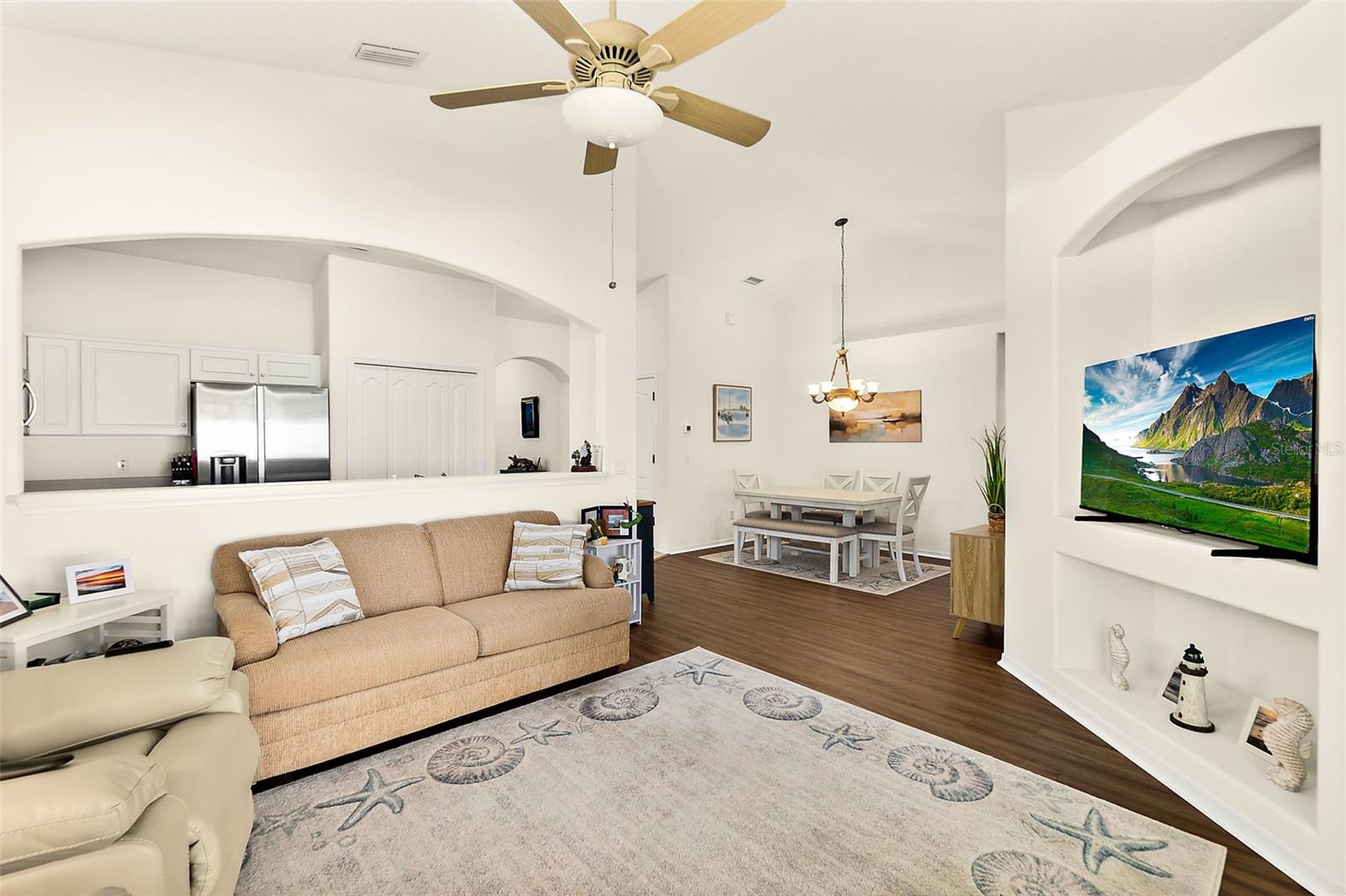 Image 38 of 55 For 17 Arbor Trace 17