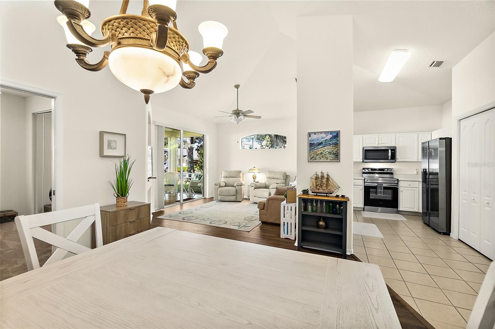 Image 40 of 55 For 17 Arbor Trace 17