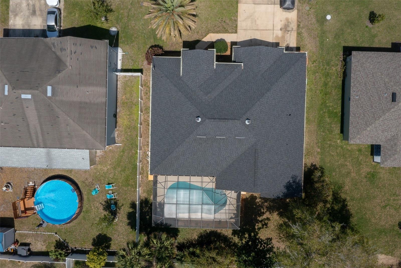 Image 41 of 45 For 9 London Dr  