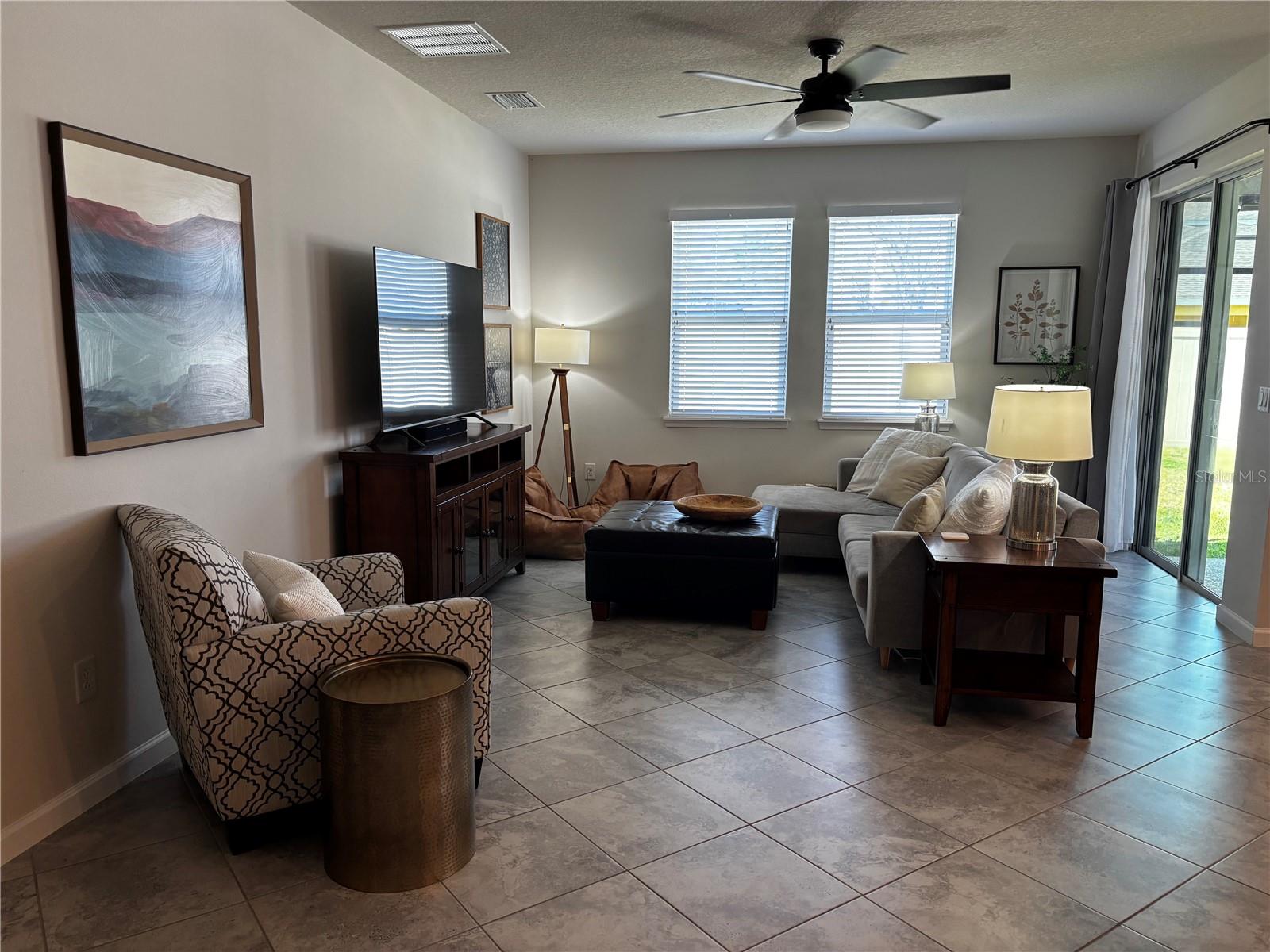 Image 7 of 31 For 12122 Blue Pacific Drive