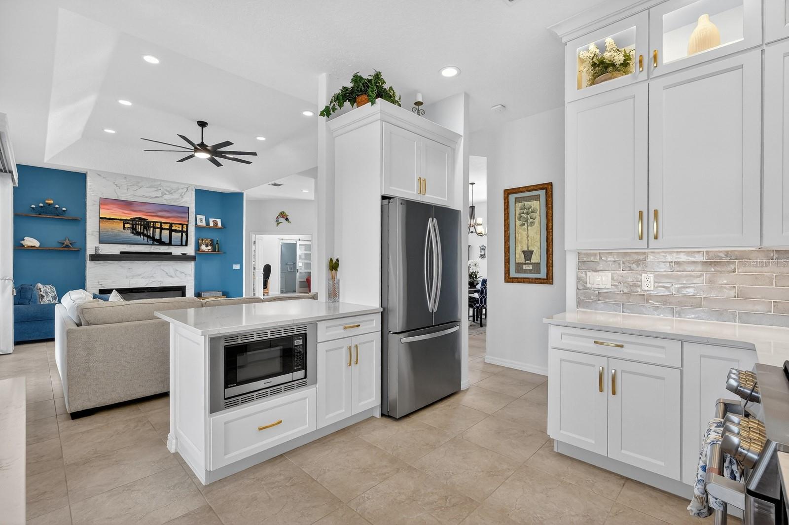 Image 17 of 84 For 11 Cottonton Court