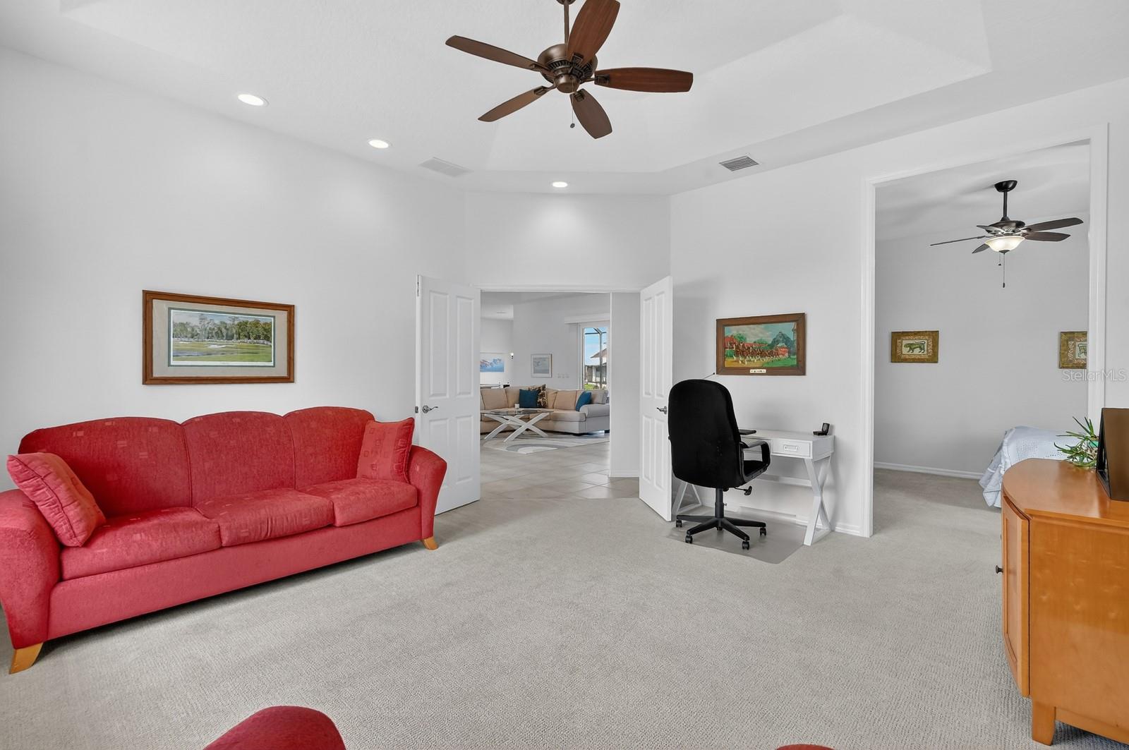 Image 35 of 84 For 11 Cottonton Court