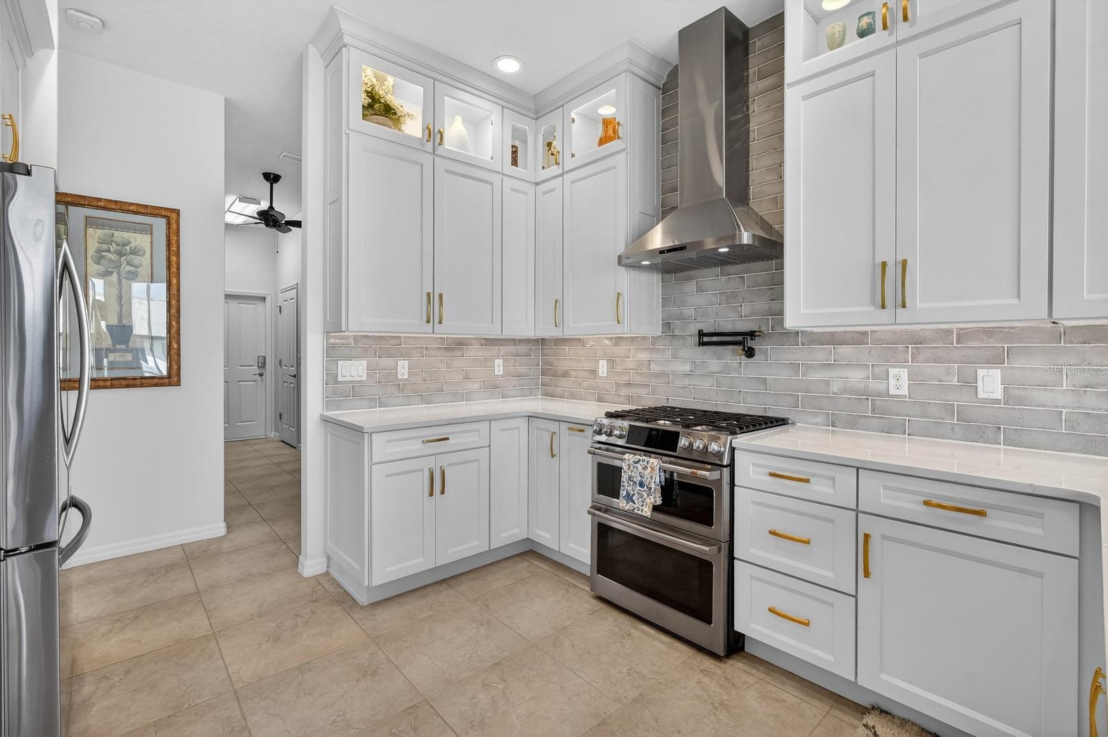 Image 4 of 84 For 11 Cottonton Court