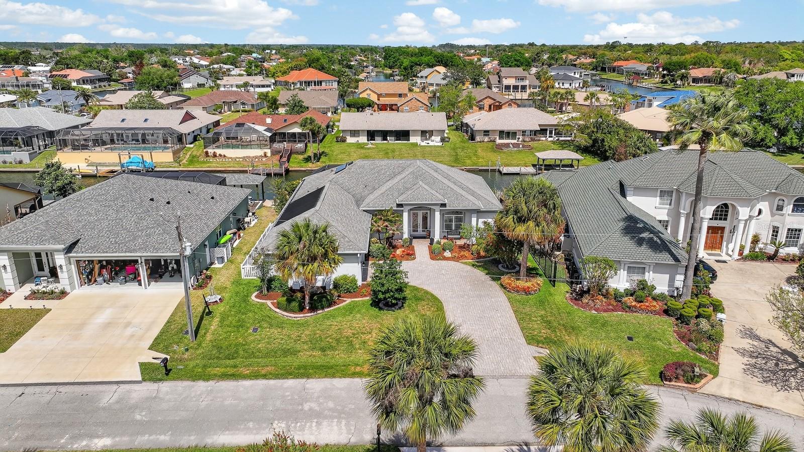 Image 65 of 84 For 11 Cottonton Court