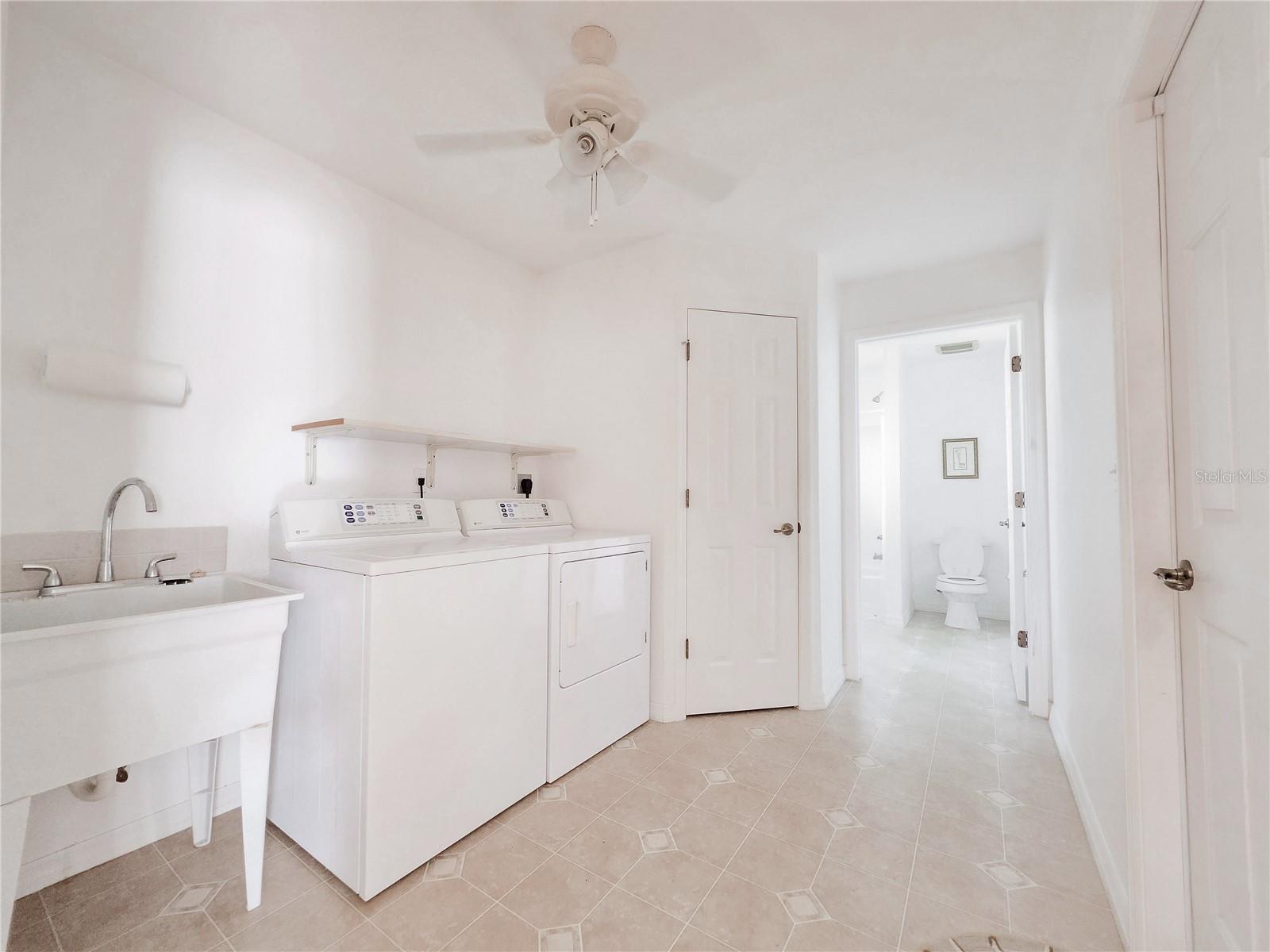 Image 41 of 69 For 1277 Granada Avenue