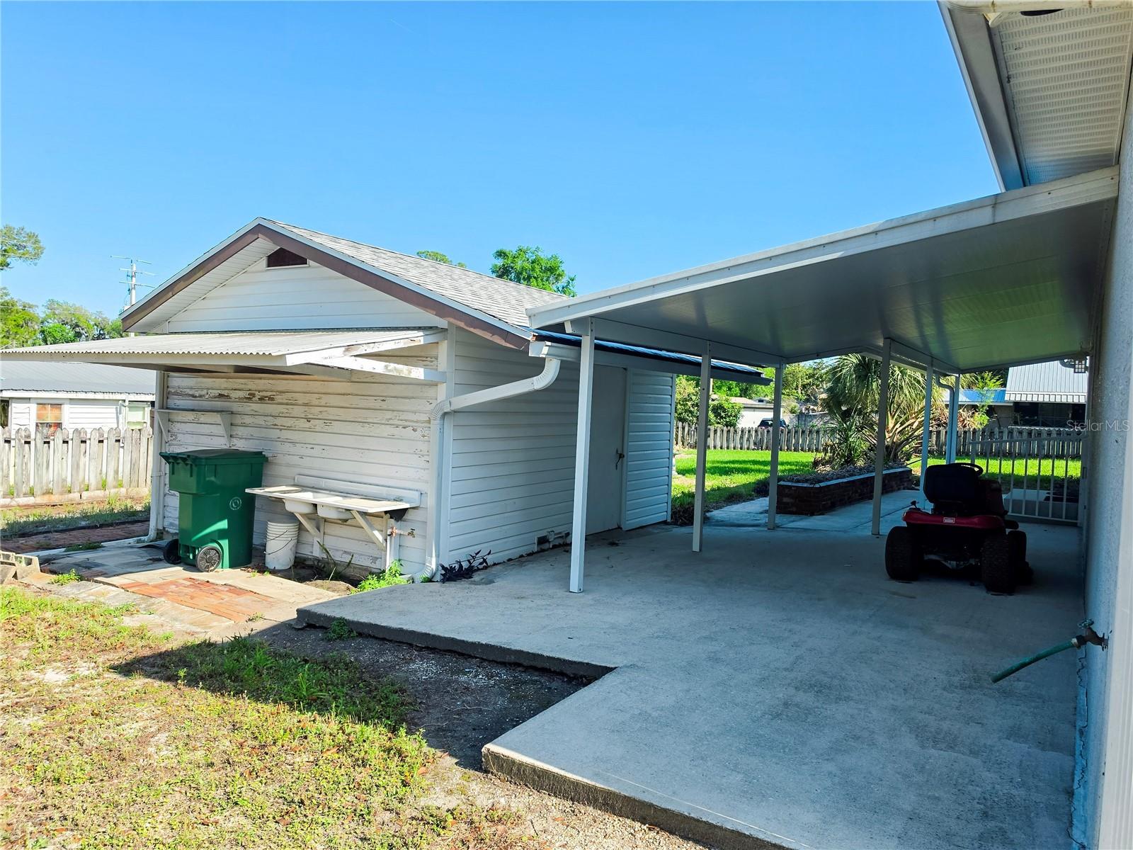 Image 43 of 69 For 1277 Granada Avenue