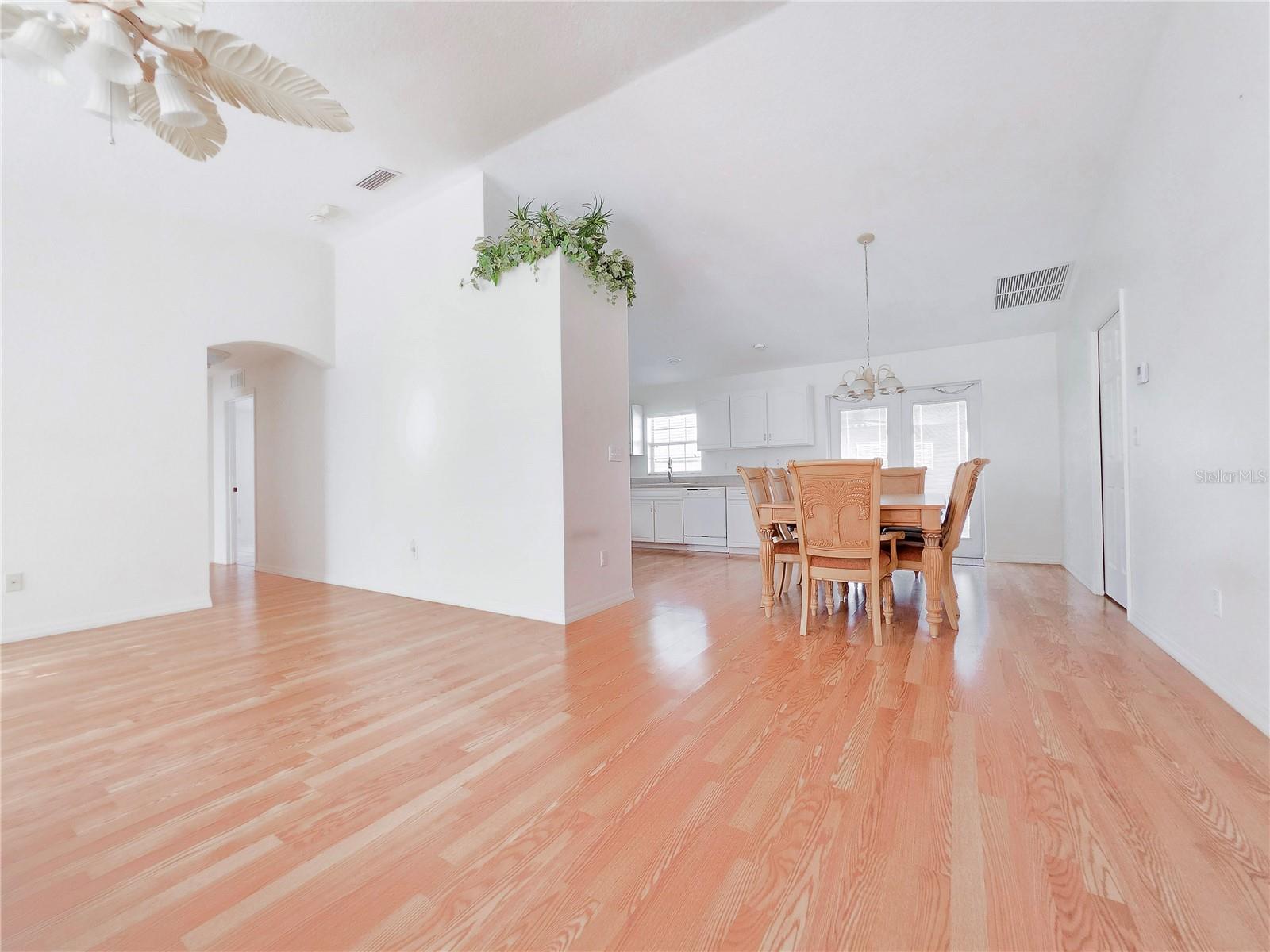 Image 9 of 69 For 1277 Granada Avenue