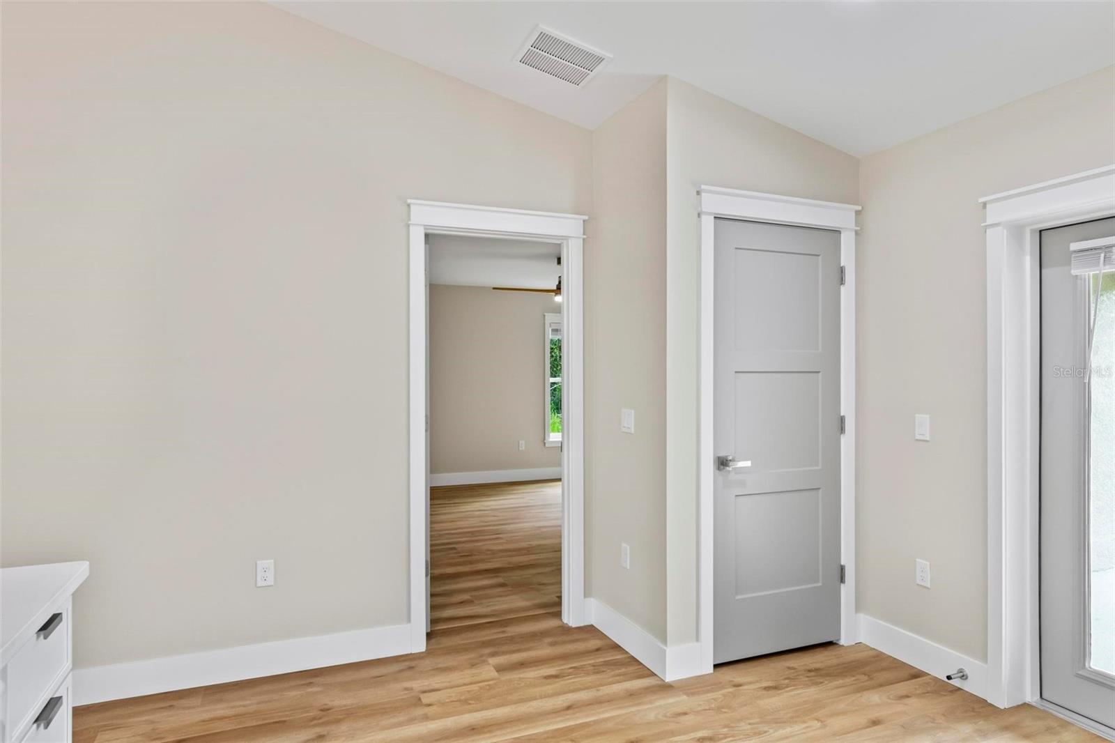 Image 20 of 43 For 2 Louisburg Lane A