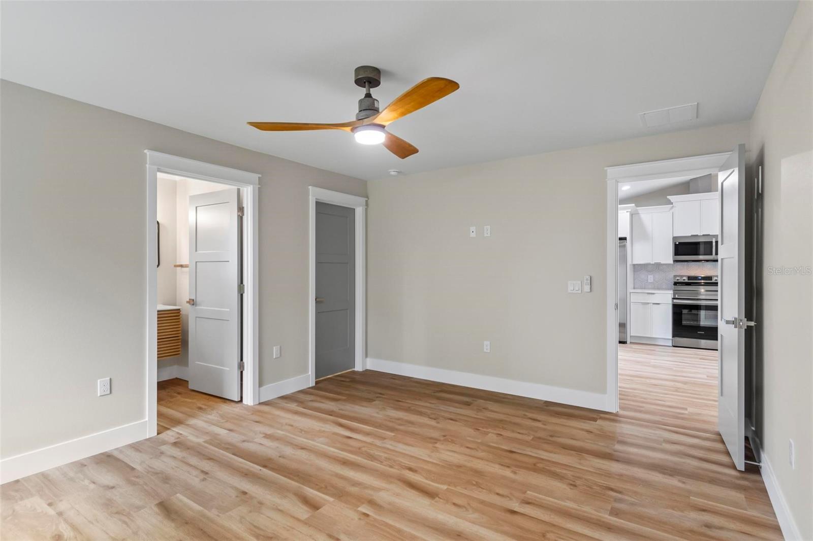 Image 22 of 43 For 2 Louisburg Lane A