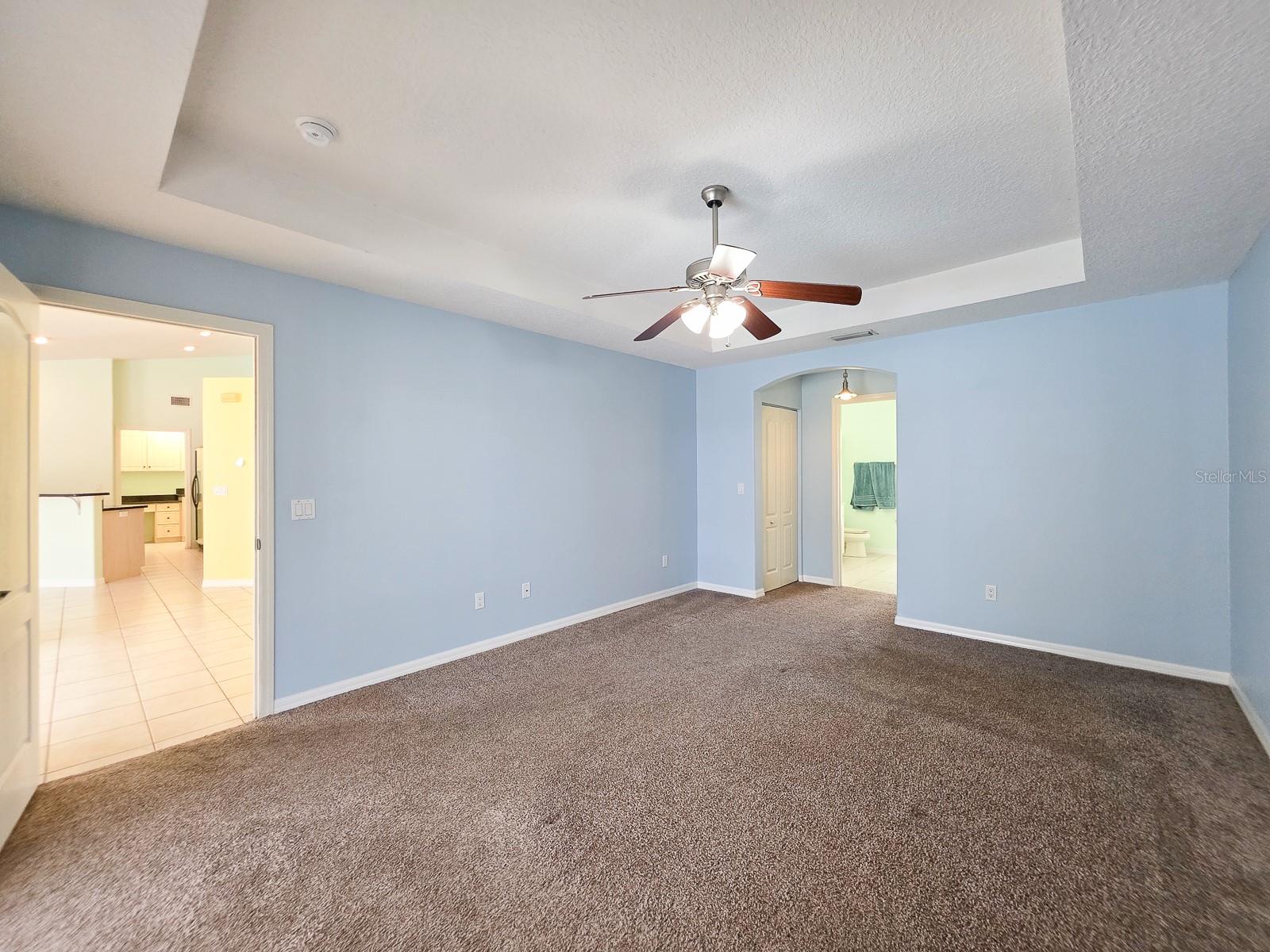 Image 21 of 44 For 614 Cumberland Drive