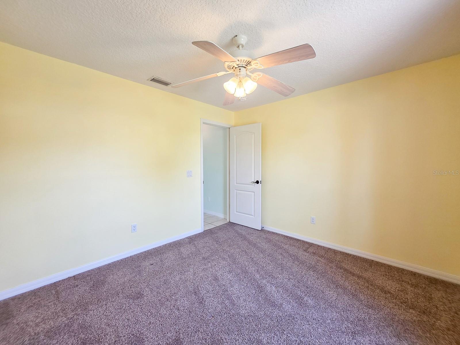 Image 36 of 44 For 614 Cumberland Drive