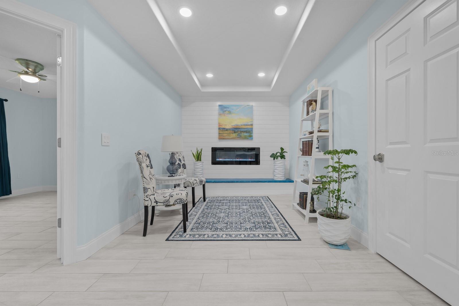 Image 10 of 74 For 1946 Daytona Avenue