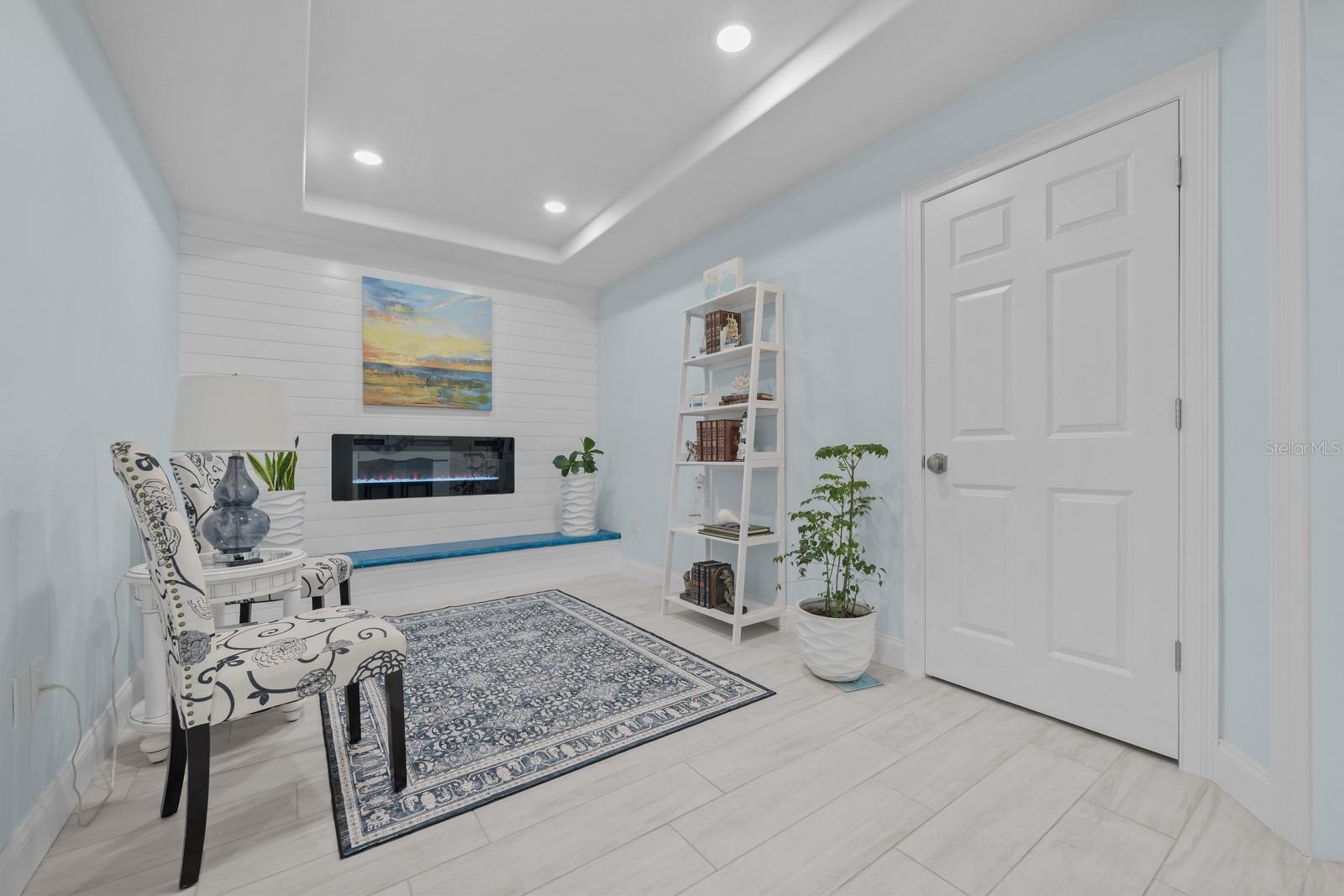 Image 11 of 74 For 1946 Daytona Avenue