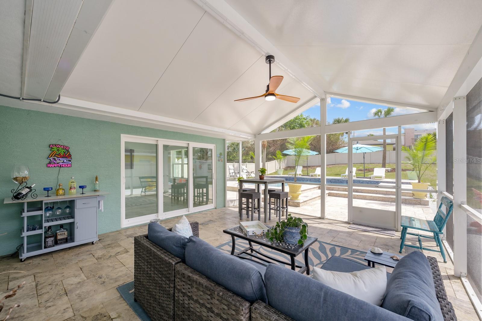 Image 33 of 74 For 1946 Daytona Avenue