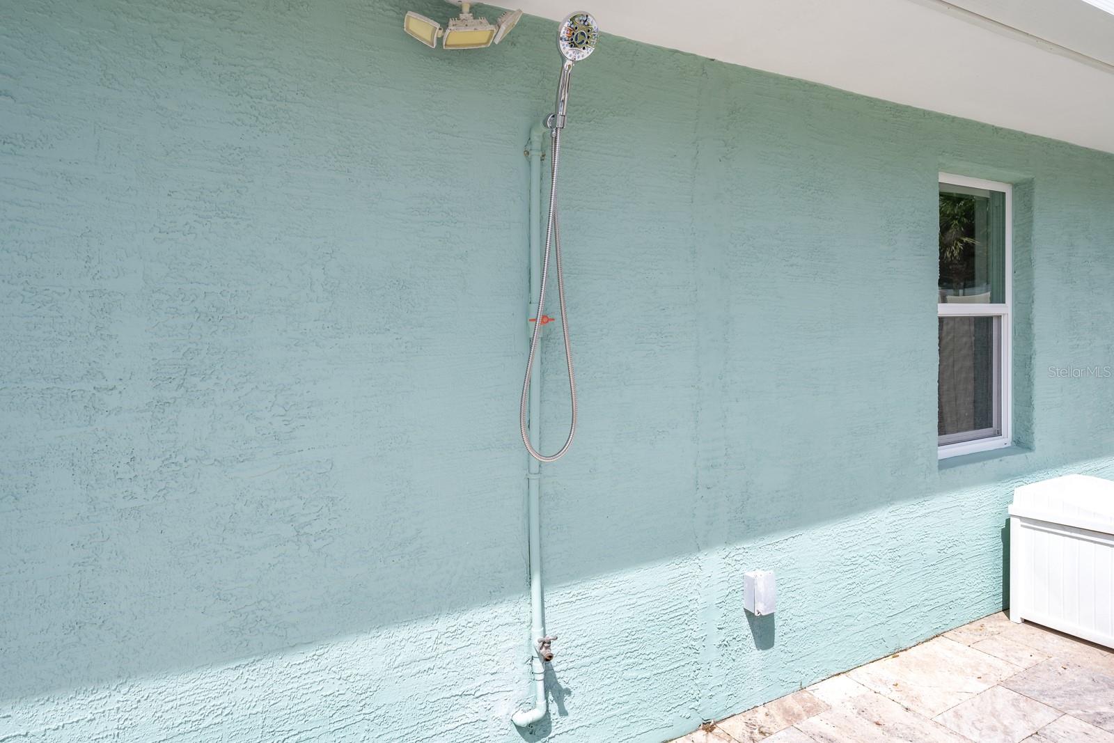 Image 35 of 74 For 1946 Daytona Avenue