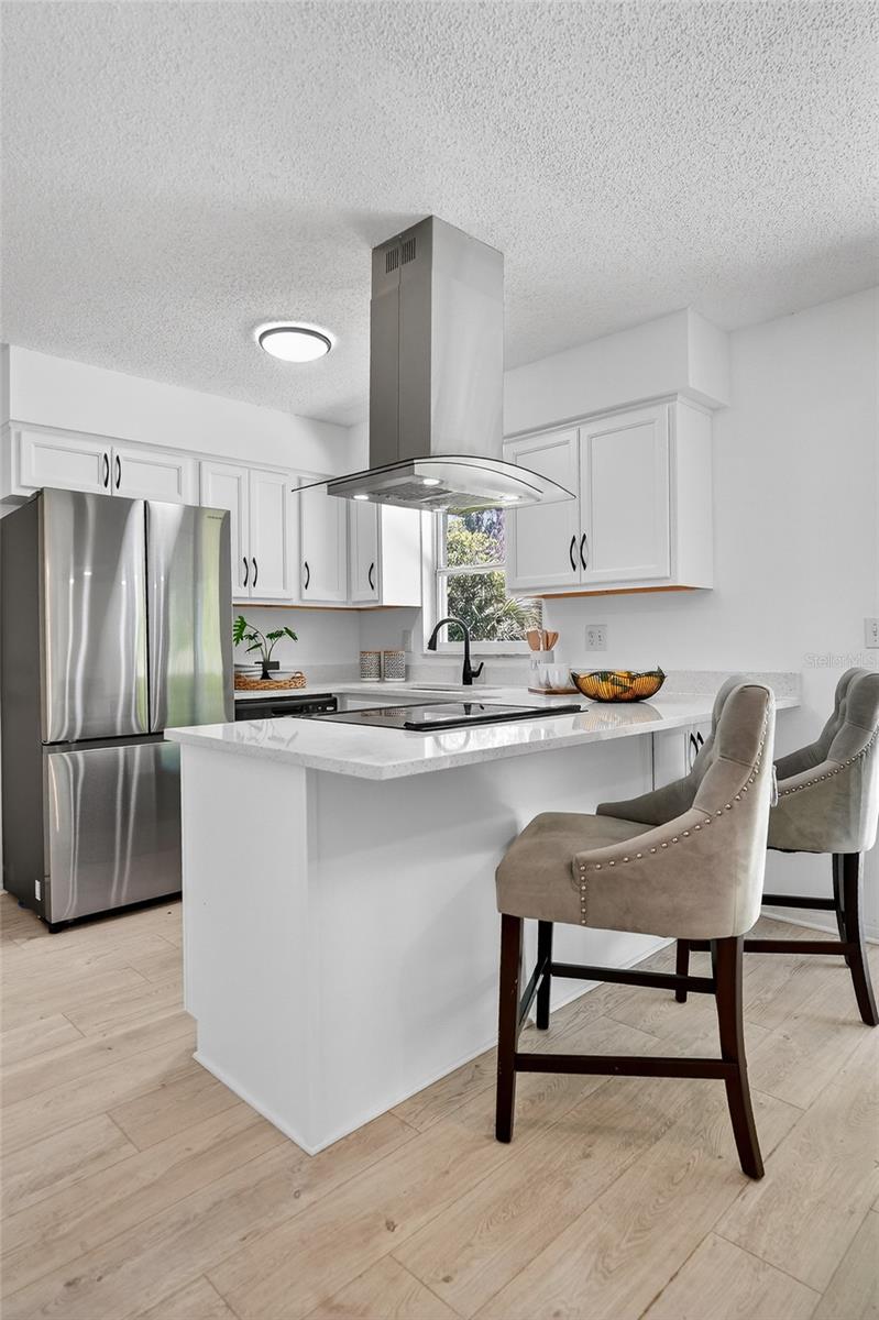 Image 12 of 38 For 1147 Harms Way