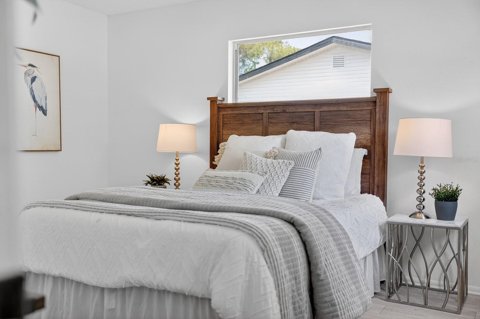 Image 23 of 38 For 1147 Harms Way