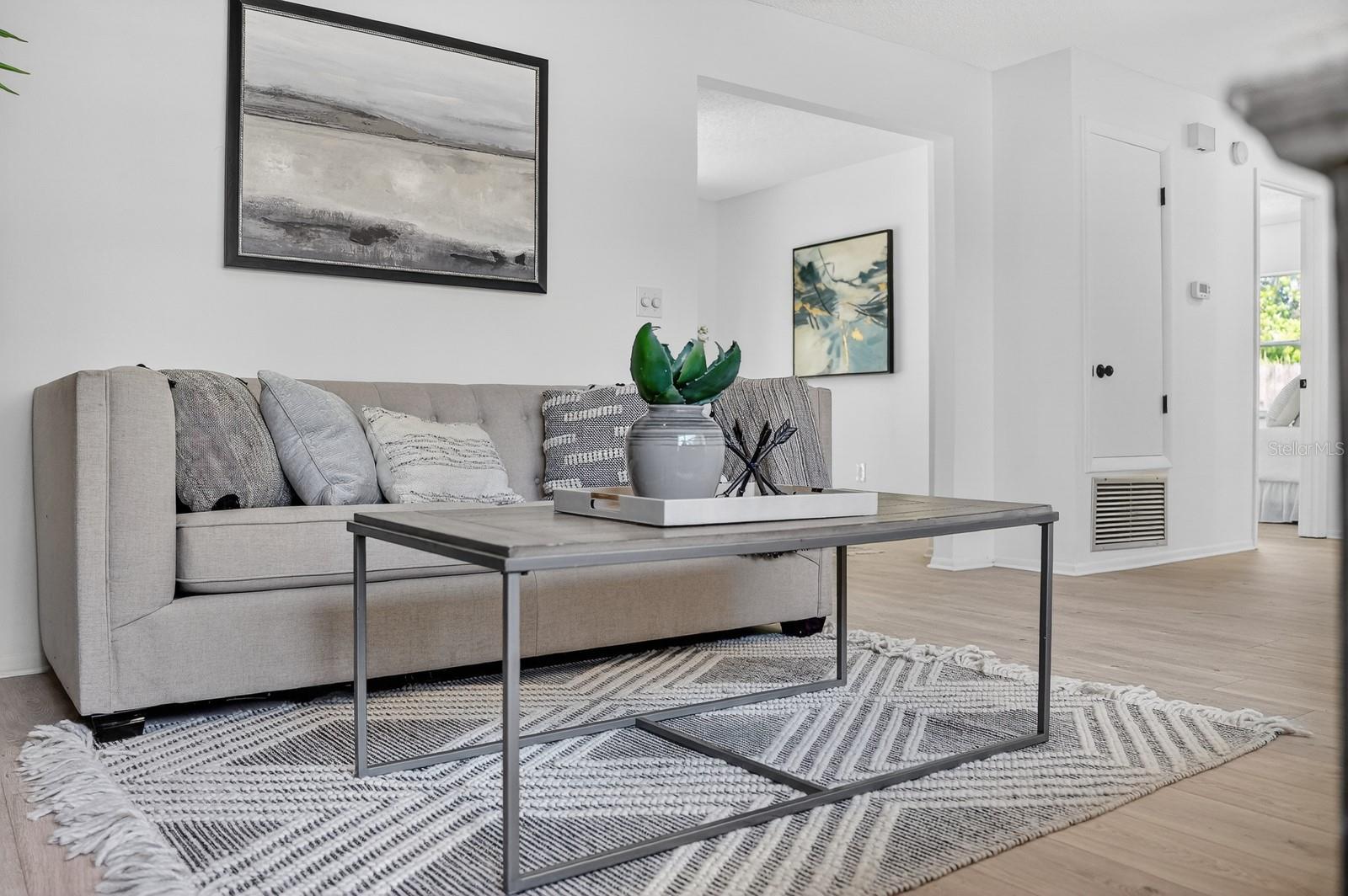 Image 6 of 38 For 1147 Harms Way