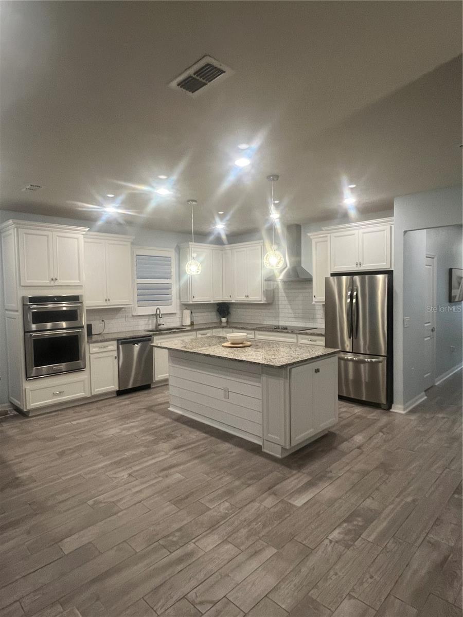 Image 15 of 35 For 448 La Mancha Drive