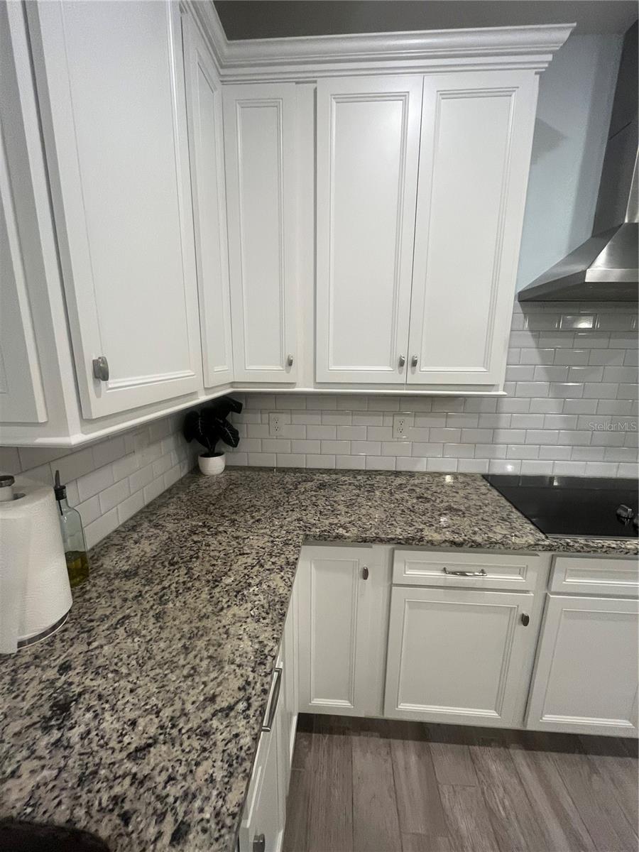 Image 21 of 35 For 448 La Mancha Drive