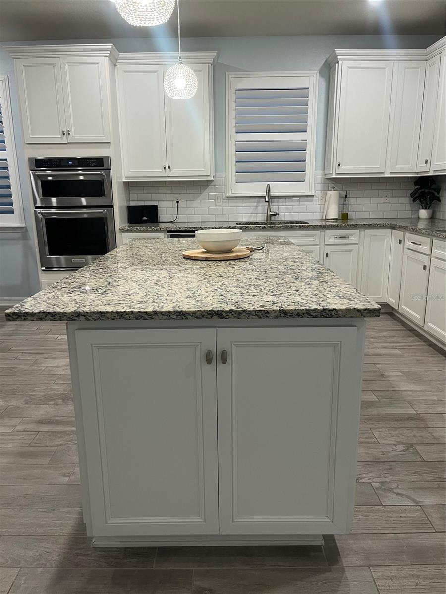 Image 24 of 35 For 448 La Mancha Drive