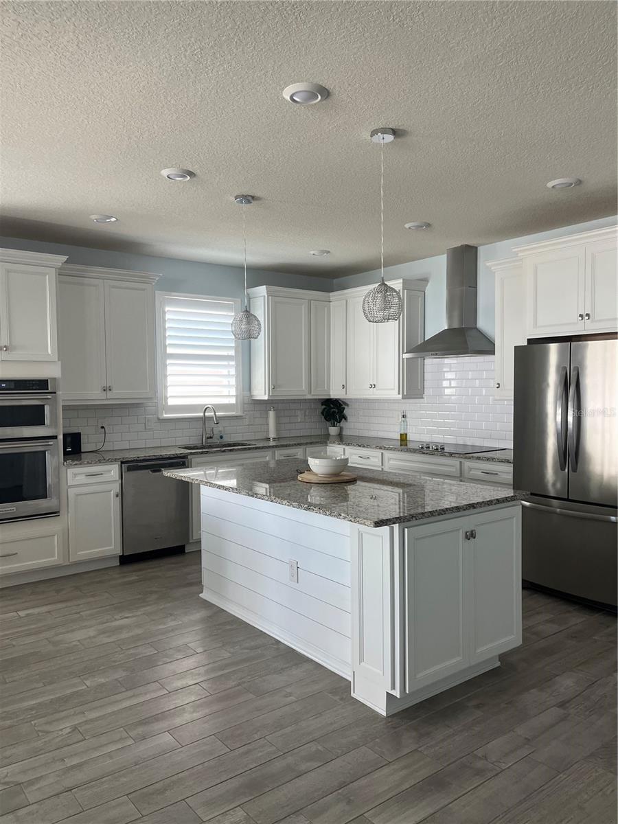 Image 25 of 35 For 448 La Mancha Drive